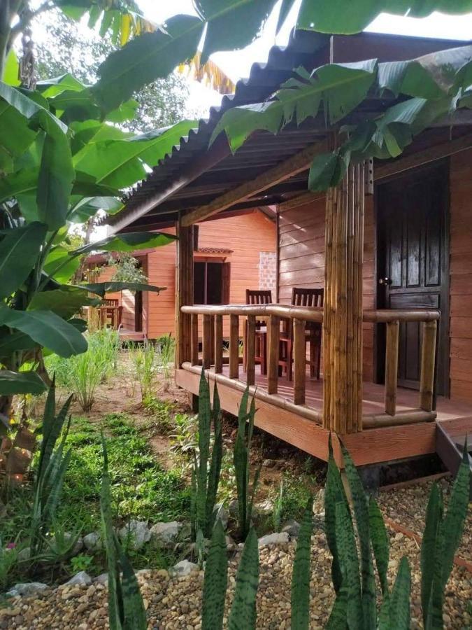 Nana Bungalows Ban Tan Luaran gambar